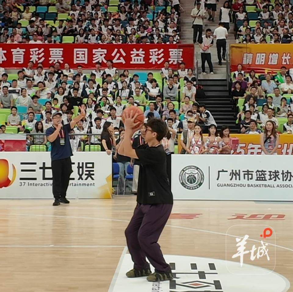 起现场欢呼, 区拥有了这, sJ